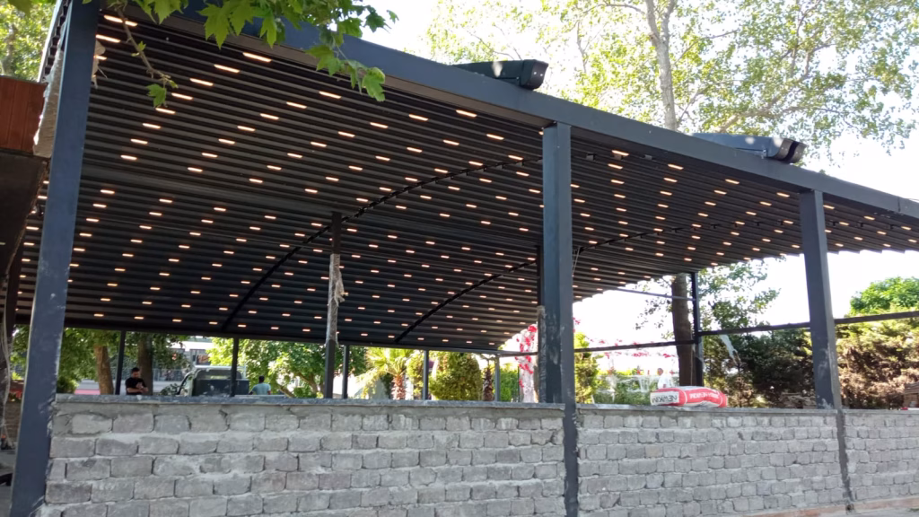 Bükümlü Pergola